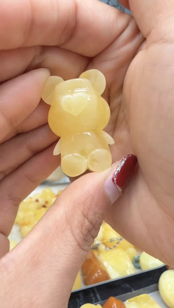 【闪购商品】琥珀裸石未镶嵌挂坠