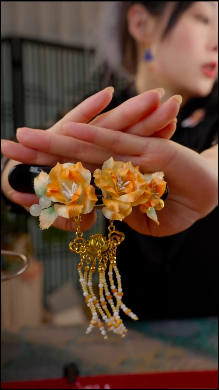 刺绣苏绣非遗绒花饰品