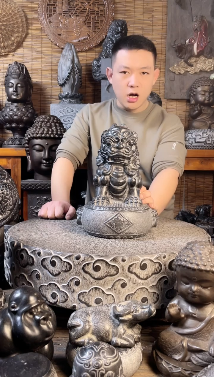 【闪购商品】30鼓上狮天然青石雕刻