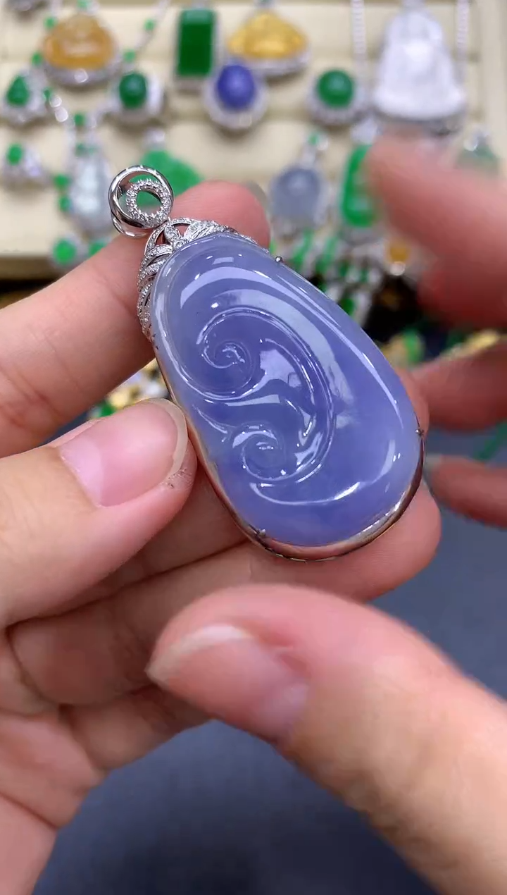 颈饰18K金镶嵌翡翠433-中国好珍宝