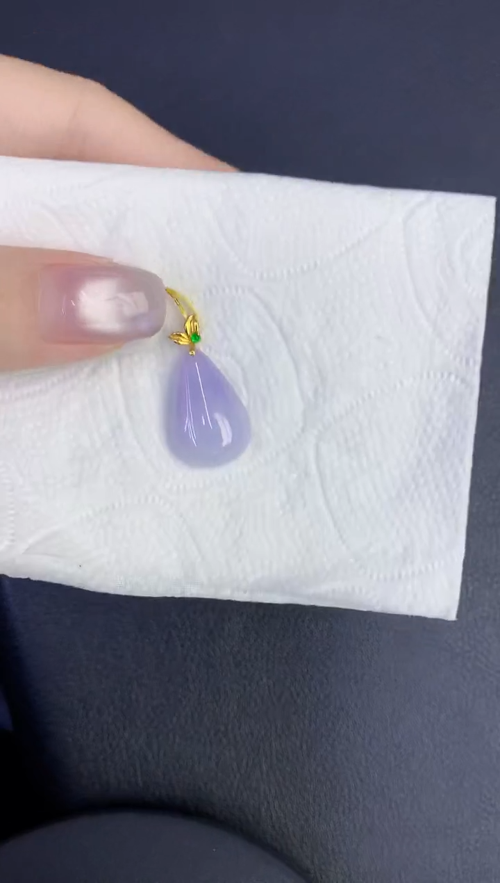 颈饰18K金镶嵌翡翠缅甸天然翡翠A货