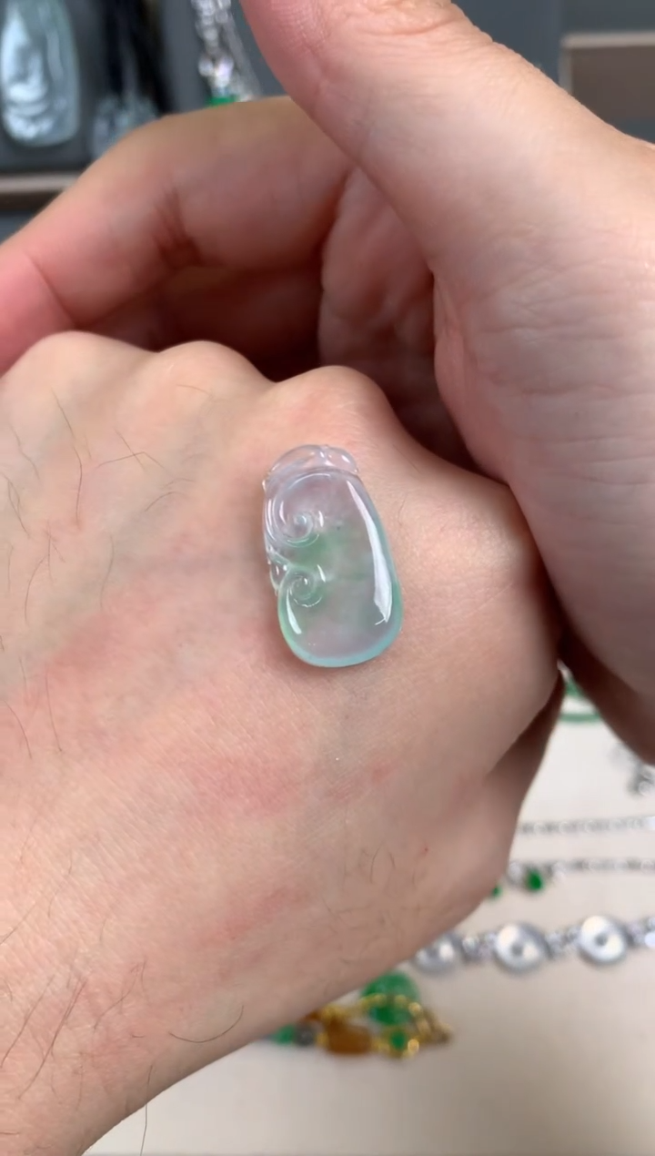 未镶嵌定制翡翠裸玉