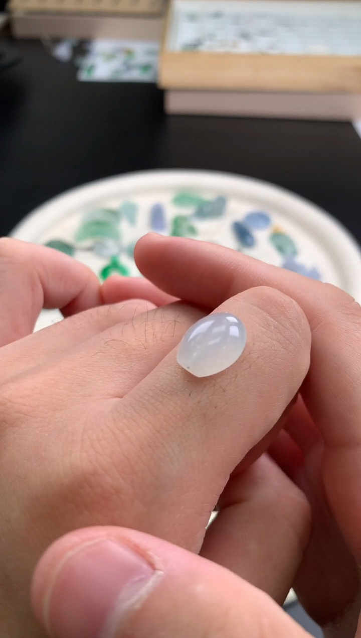 【闪购商品】定制翡翠未镶嵌翡翠