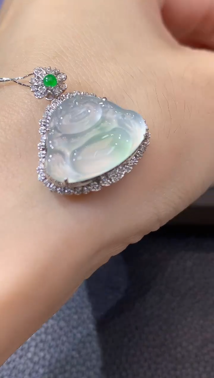 吊坠(不含链)18K金镶嵌翡翠C7
