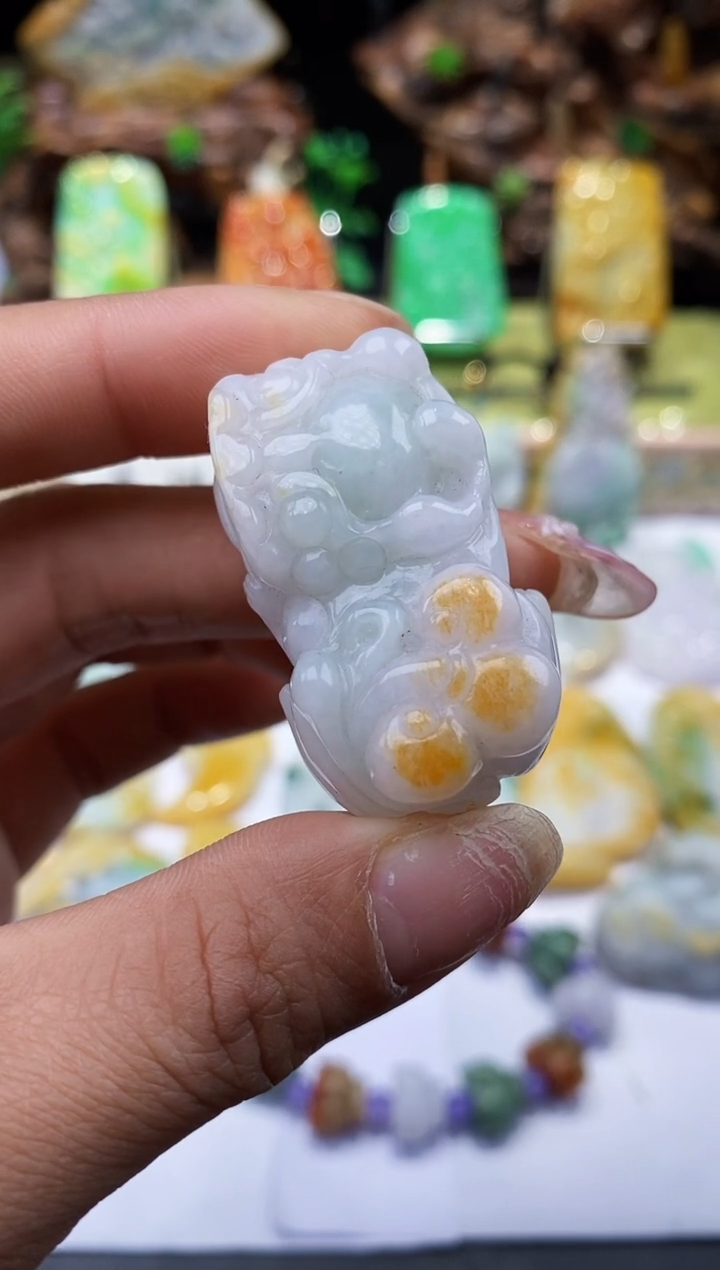 【闪购商品】翡翠颈饰未镶嵌翡翠A货