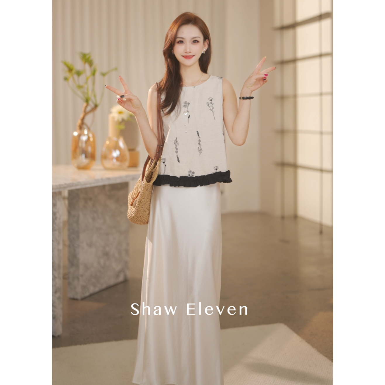 【Shaw Eleven】2025年夏女装法式绣花上衣珠光感半裙套装77050