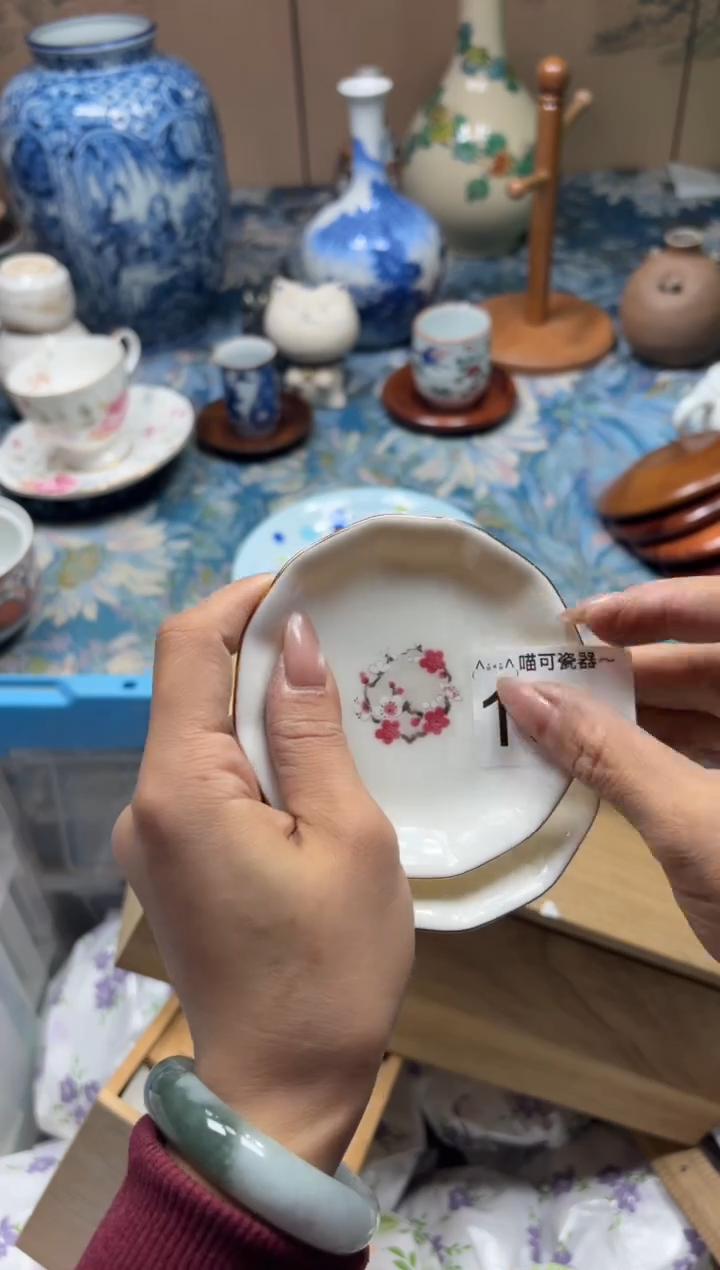手工艺品钧瓷白**欢10.00