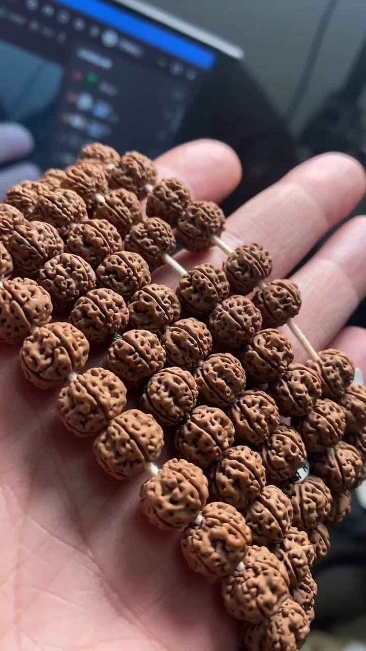 【闪购商品】金刚菩提手串35号凹底梅花11加