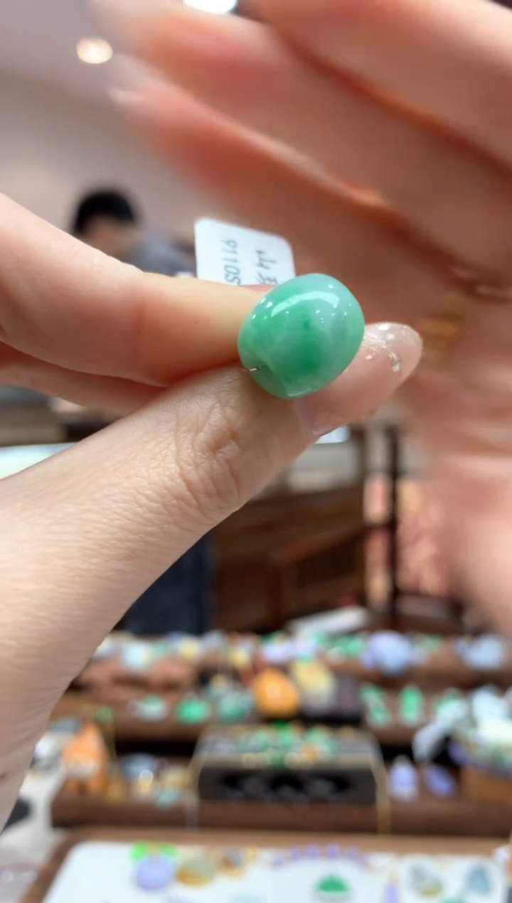 【闪购商品】翡翠吊坠(不含链)未镶嵌路路通