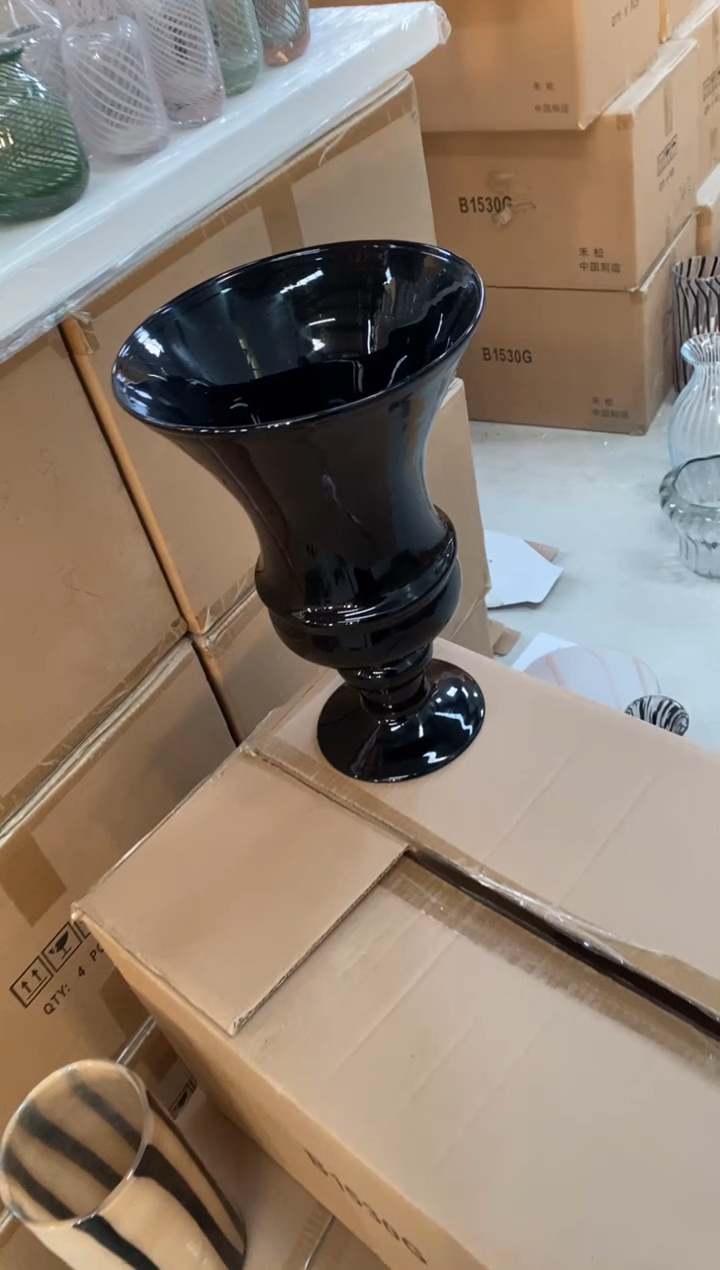 【闪购商品】玻璃178 M1
