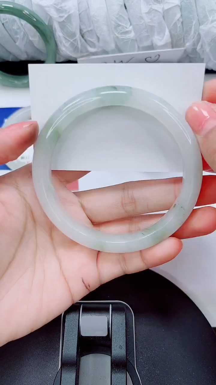 未镶嵌手镯石英质玉234-64/65