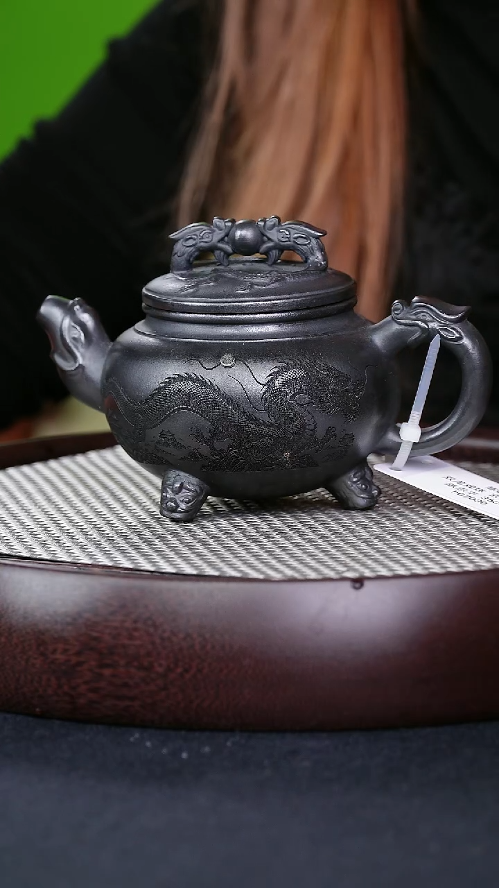 茶壶紫砂宜兴紫砂壶双龙戏珠