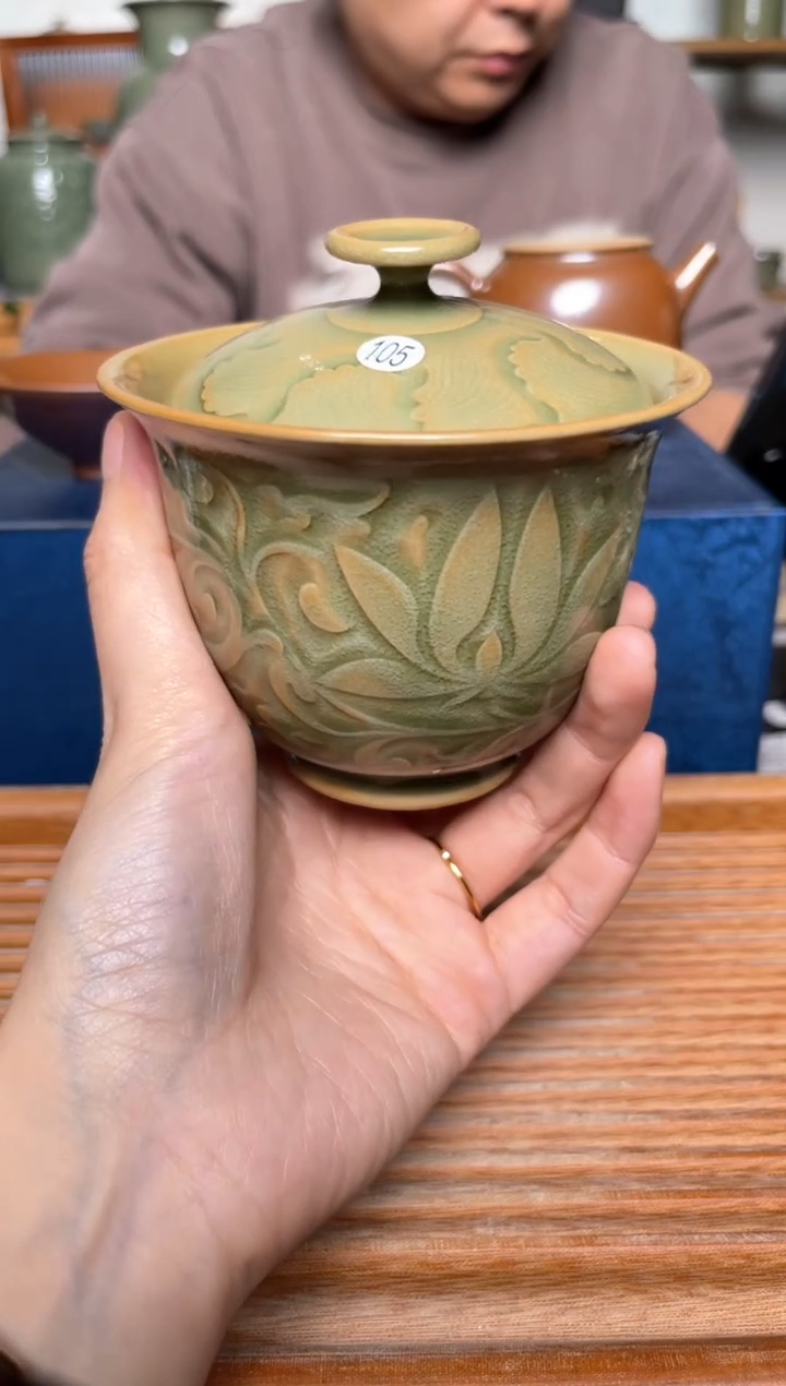 【闪购商品】其他105吴琼纯手工秘色鱼戏莲二才微瑕福利