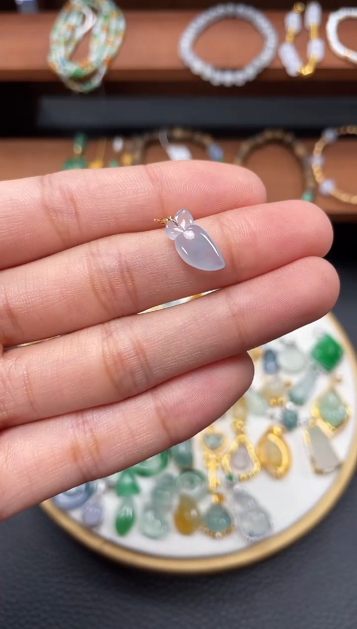 【闪购商品】翡翠吊坠(不含链)18K金镶嵌一个  JK528