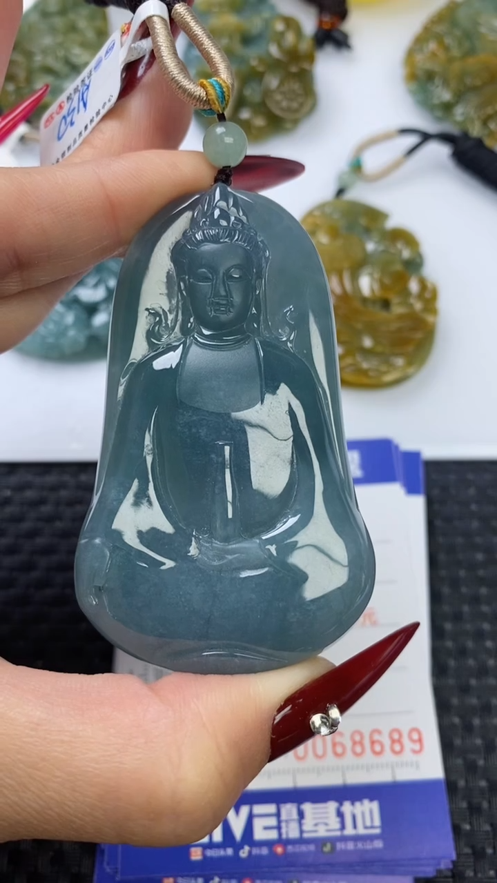 【闪购商品】翡翠颈饰未镶嵌1111111111111111