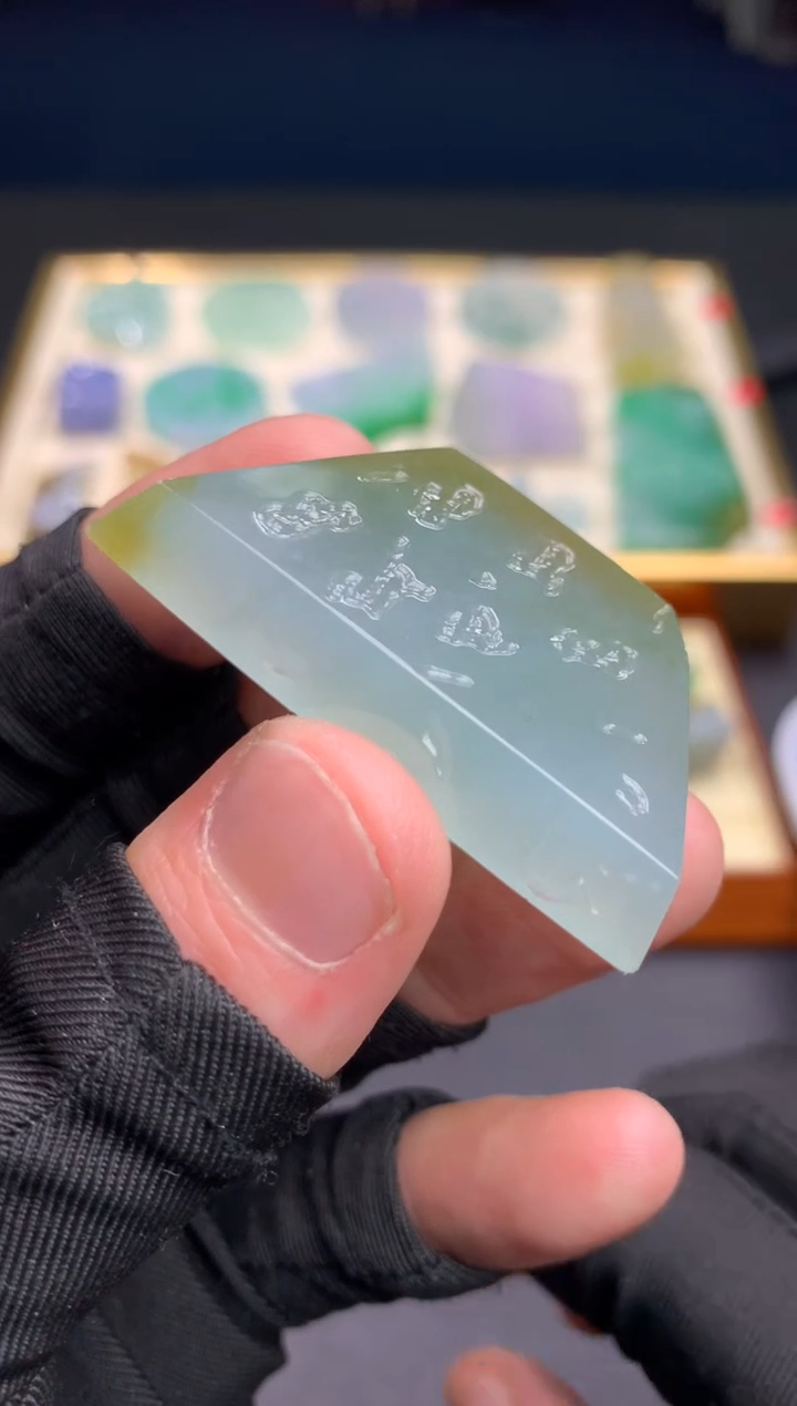 【闪购商品】定制翡翠未镶嵌         