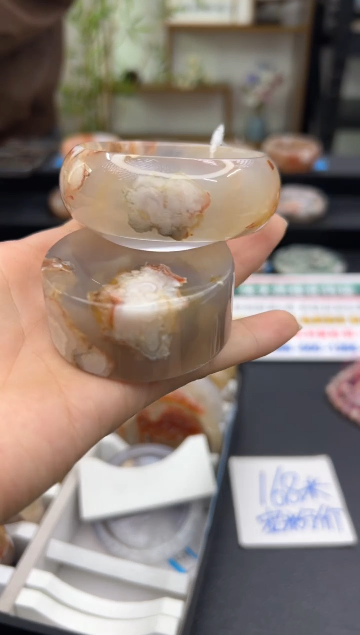 【闪购商品】石英质玉手镯未镶嵌C23(54圈赠送镯心)