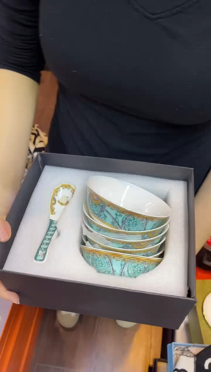 杯鸿辉家品牌瓷器，京东包邮！