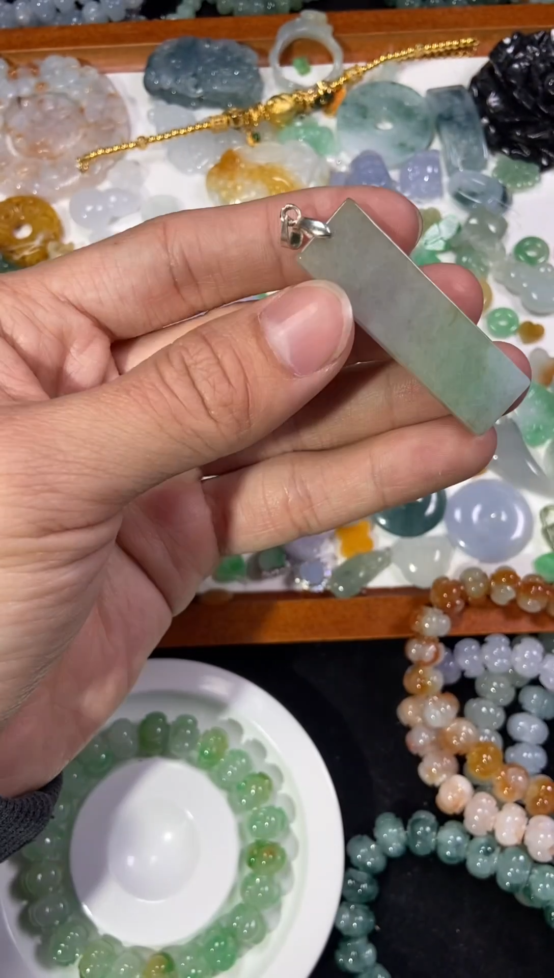 【闪购商品】翡翠颈饰未镶嵌【闪购商品】 天然翡翠