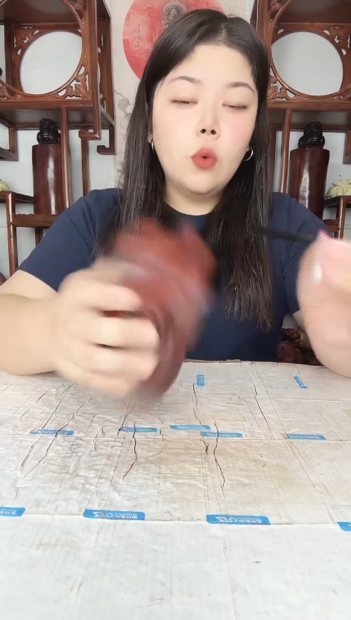 非洲紫檀（红花梨）为**心12