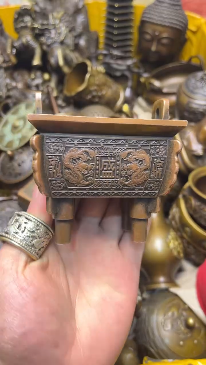 精美铜器，点击下单