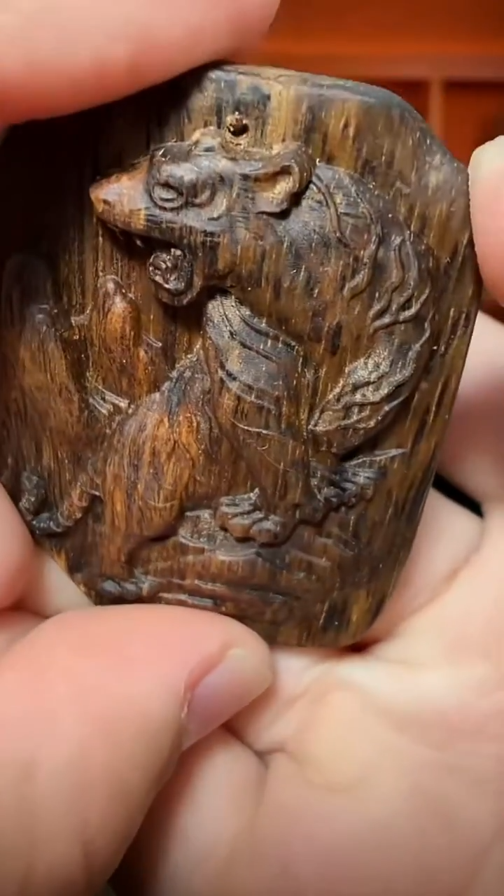 沉香吊坠284号生肖虎多样性发一