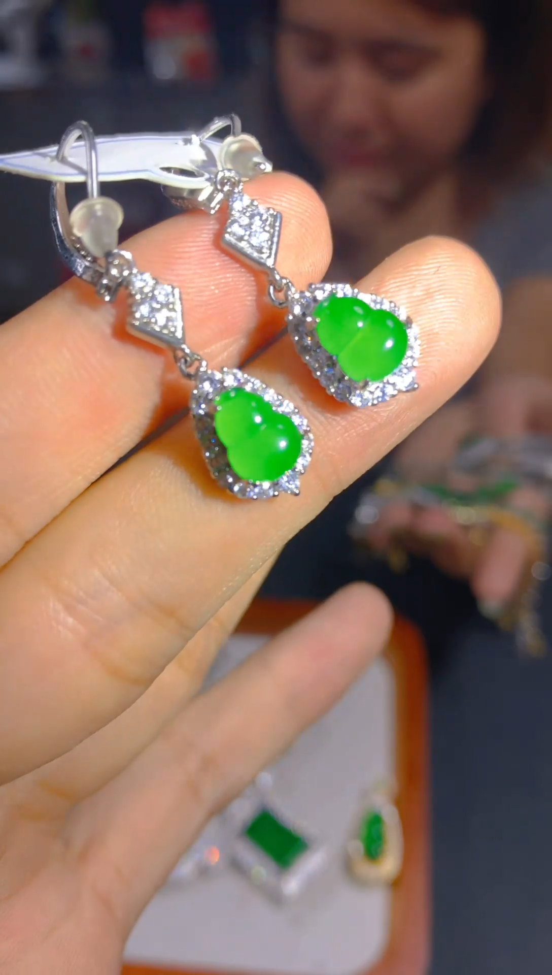 翡翠未镶嵌耳饰185521166/多样性发一