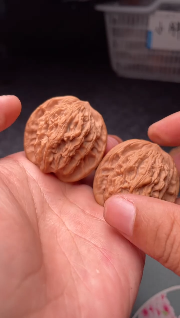 把件文玩核桃a326   虎头 40尺