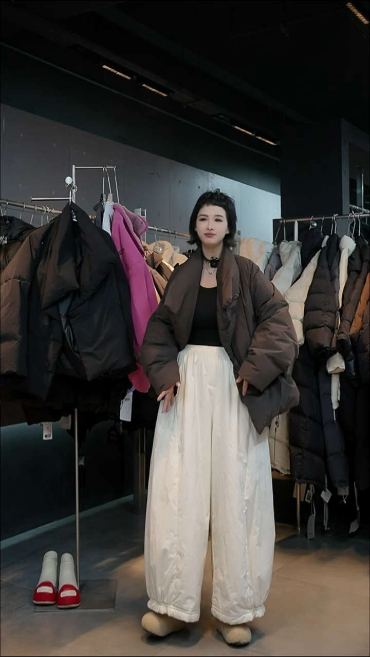 杏色裤子杏色裤子