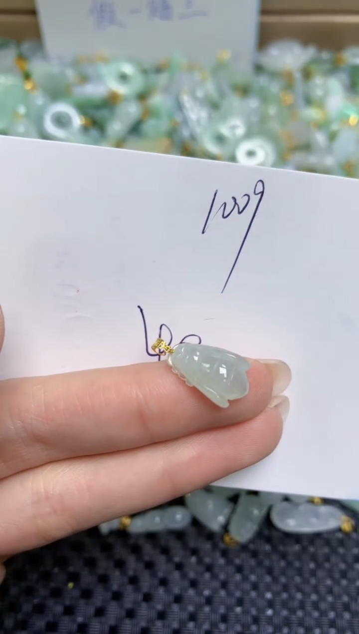 【闪购商品】翡翠颈饰18K金镶嵌天然缅甸A货翡翠