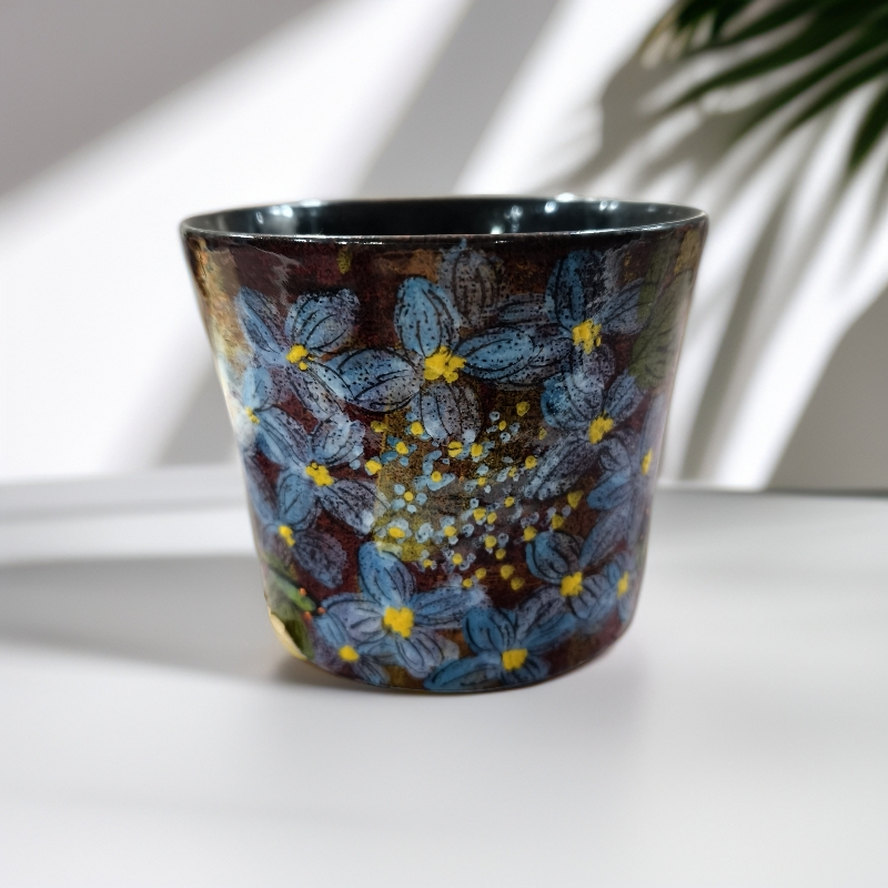 贰俩设计师款红底猪口杯手握杯手工手绘花卉咖啡杯茶水杯230ml