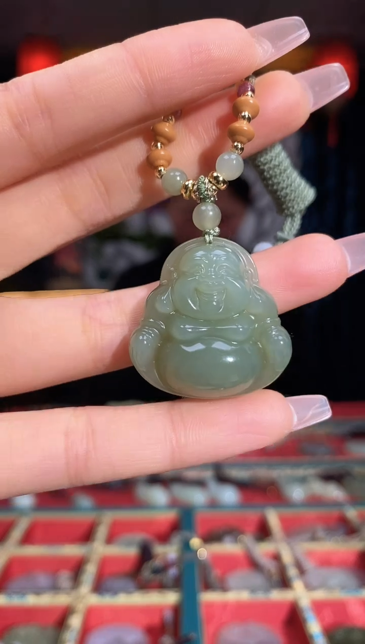 【闪购商品】和田玉颈饰未镶嵌正装佛