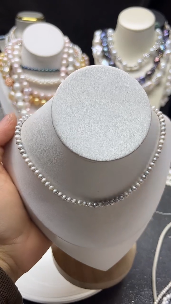 颈饰未镶嵌淡水珍珠多人