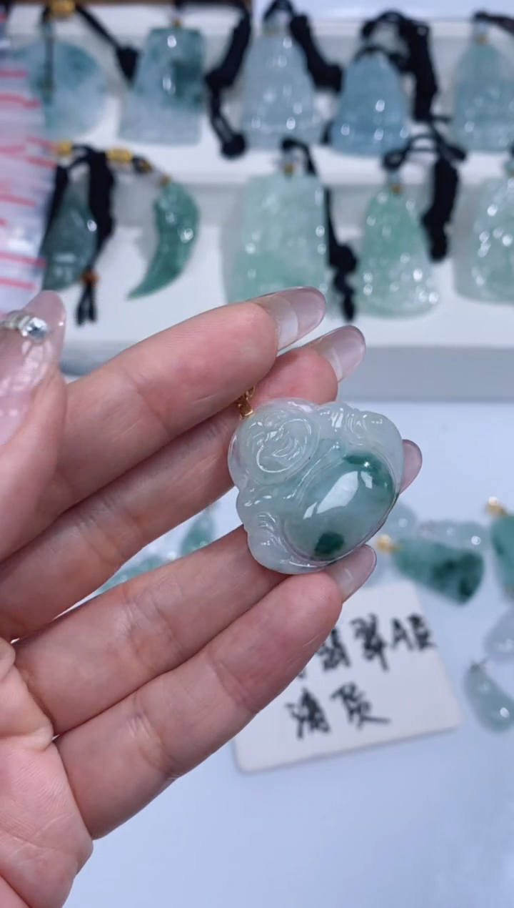 颈饰银S925镶嵌翡翠吊坠