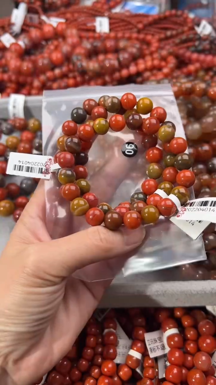 南红玛瑙手串未镶嵌10+
