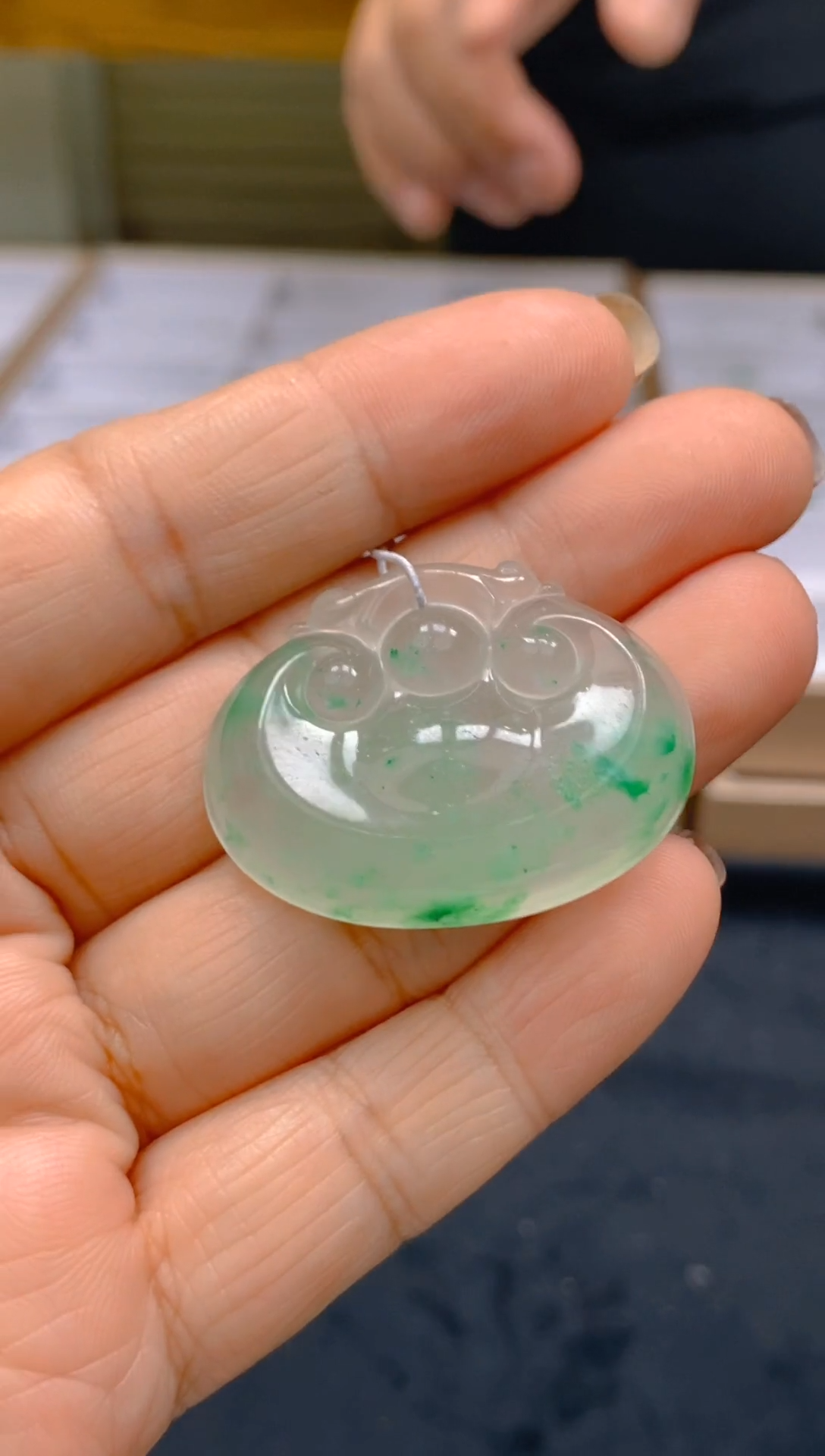 【闪购商品】石英质玉颈饰未镶嵌冰美人非洲翠，假一罚四053