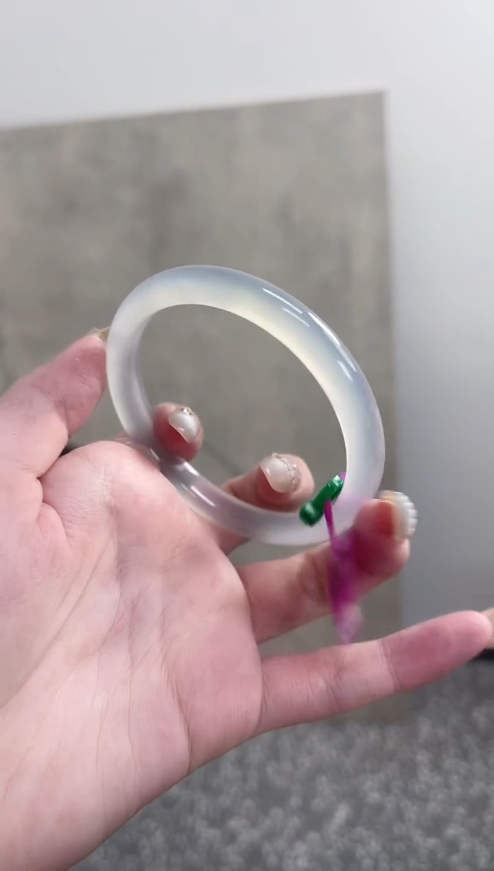 【闪购商品】玛瑙/玉髓手镯未镶嵌60圈 需要包容