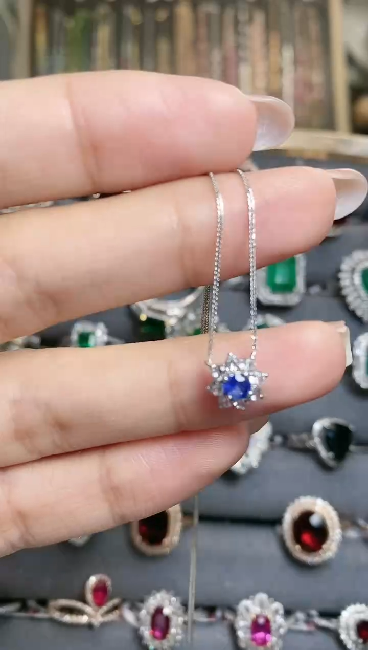 项链蓝宝石18K金镶嵌·