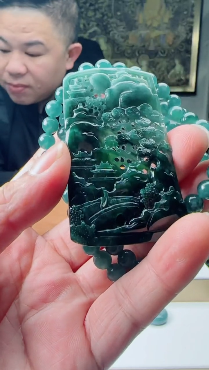 【闪购商品】翡翠颈饰未镶嵌多样性发货随机一件发货