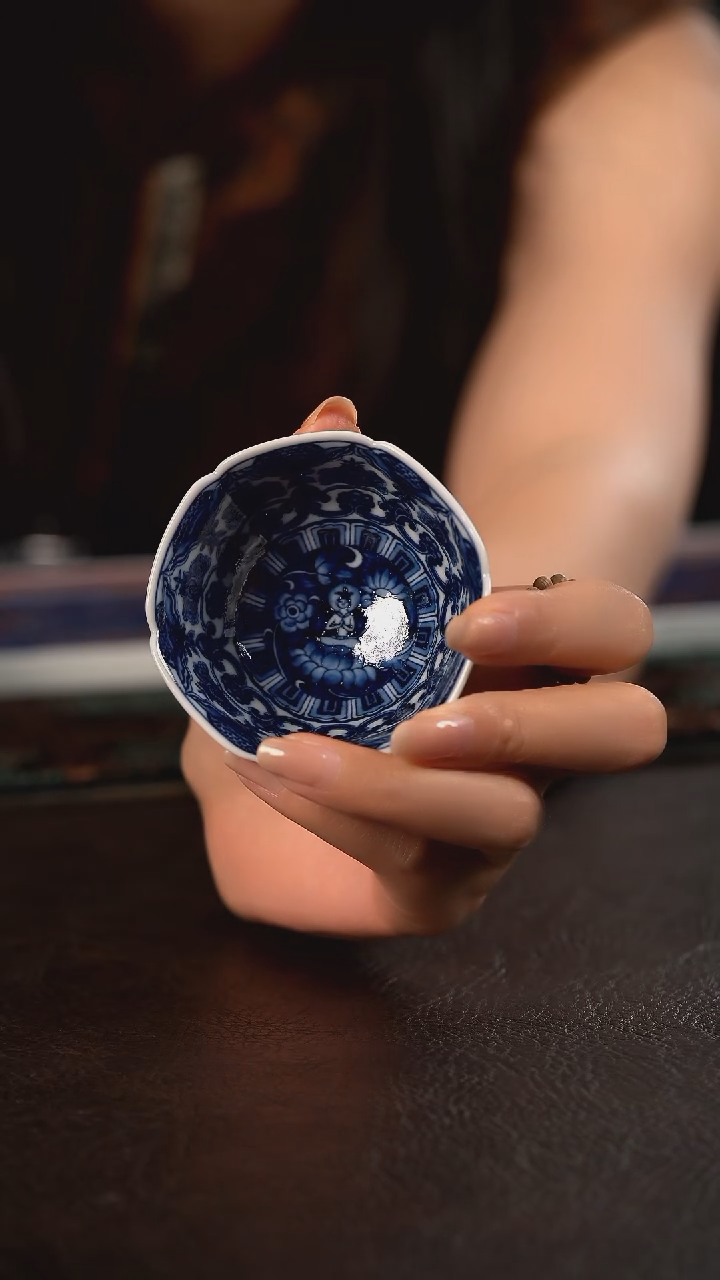 洪印慕明蓝地飞天女神六方杯