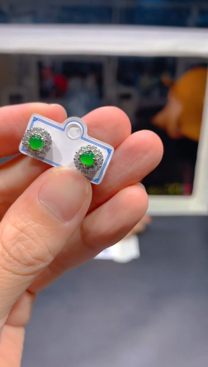 【闪购商品】定制翡翠未镶嵌67多样性发货(发其一）