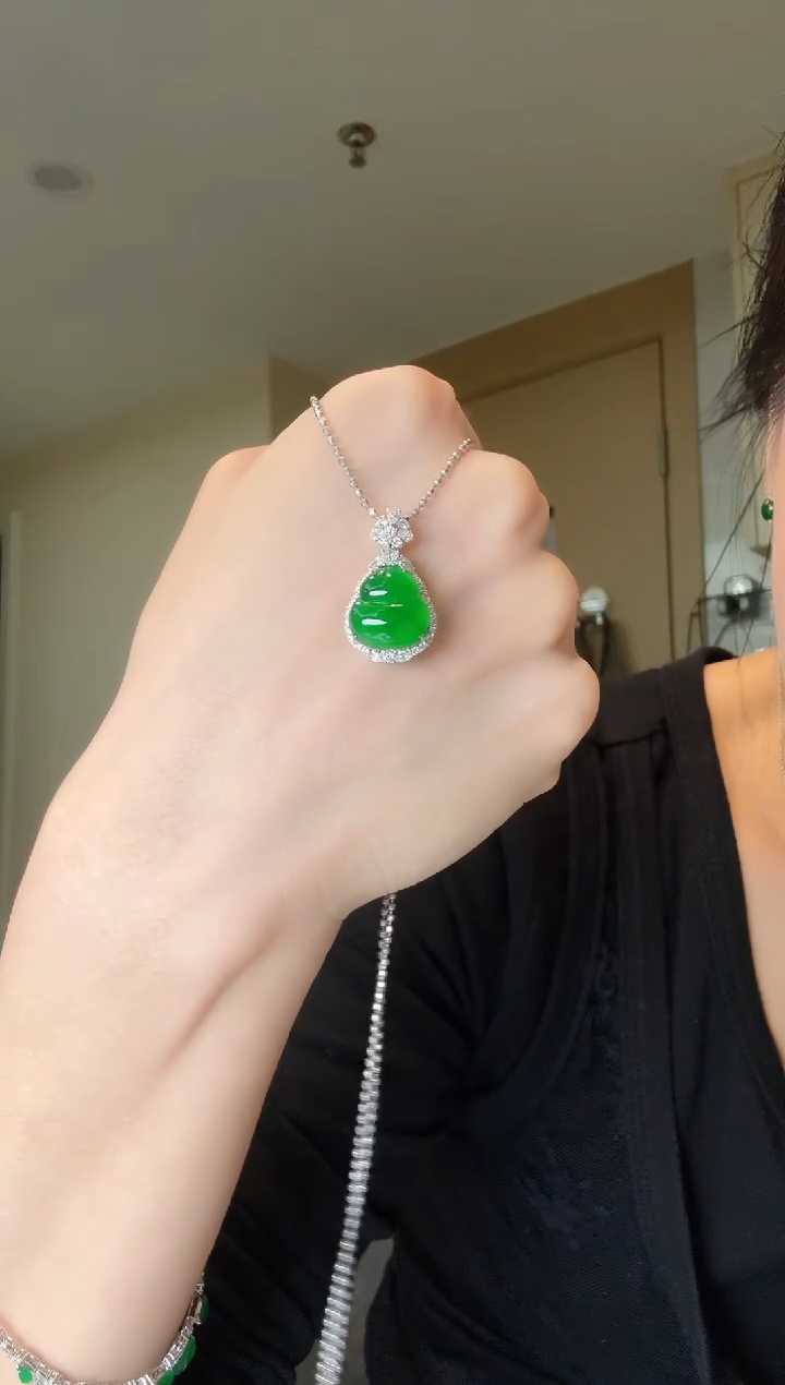 翡翠18K金镶嵌吊坠(不含链)天然翡翠吊坠