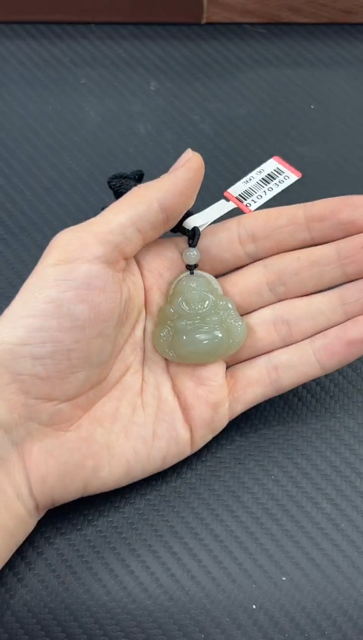 【闪购商品】和田玉吊坠(赠链)未镶嵌且末微色差近矿吊坠