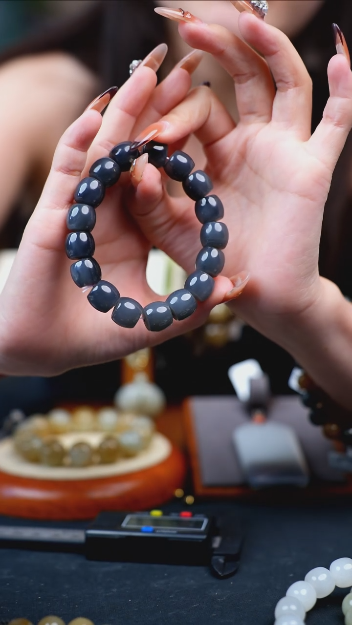 颈饰未镶嵌和田玉拍一发一 所见即所得