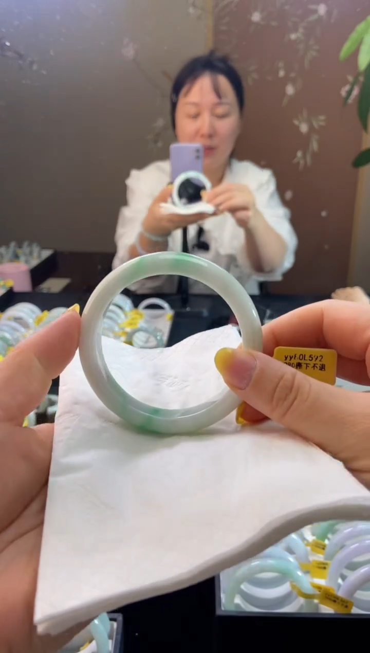 未镶嵌手镯翡翠59.2圈口d