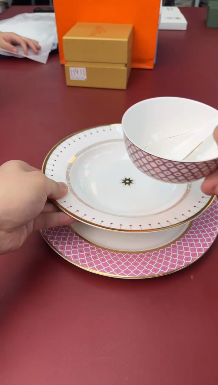 【闪购商品】瓷片新号开播全场漏@@H1957