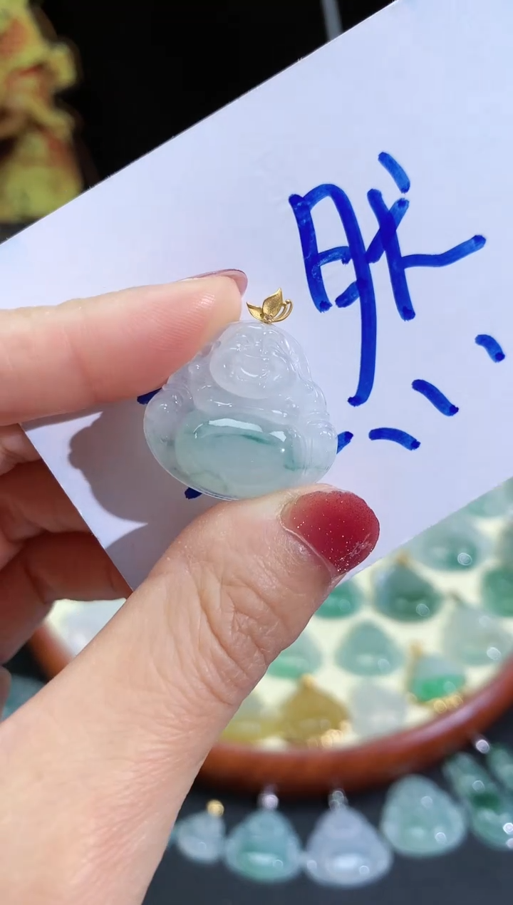 【闪购商品】翡翠颈饰未镶嵌佛公