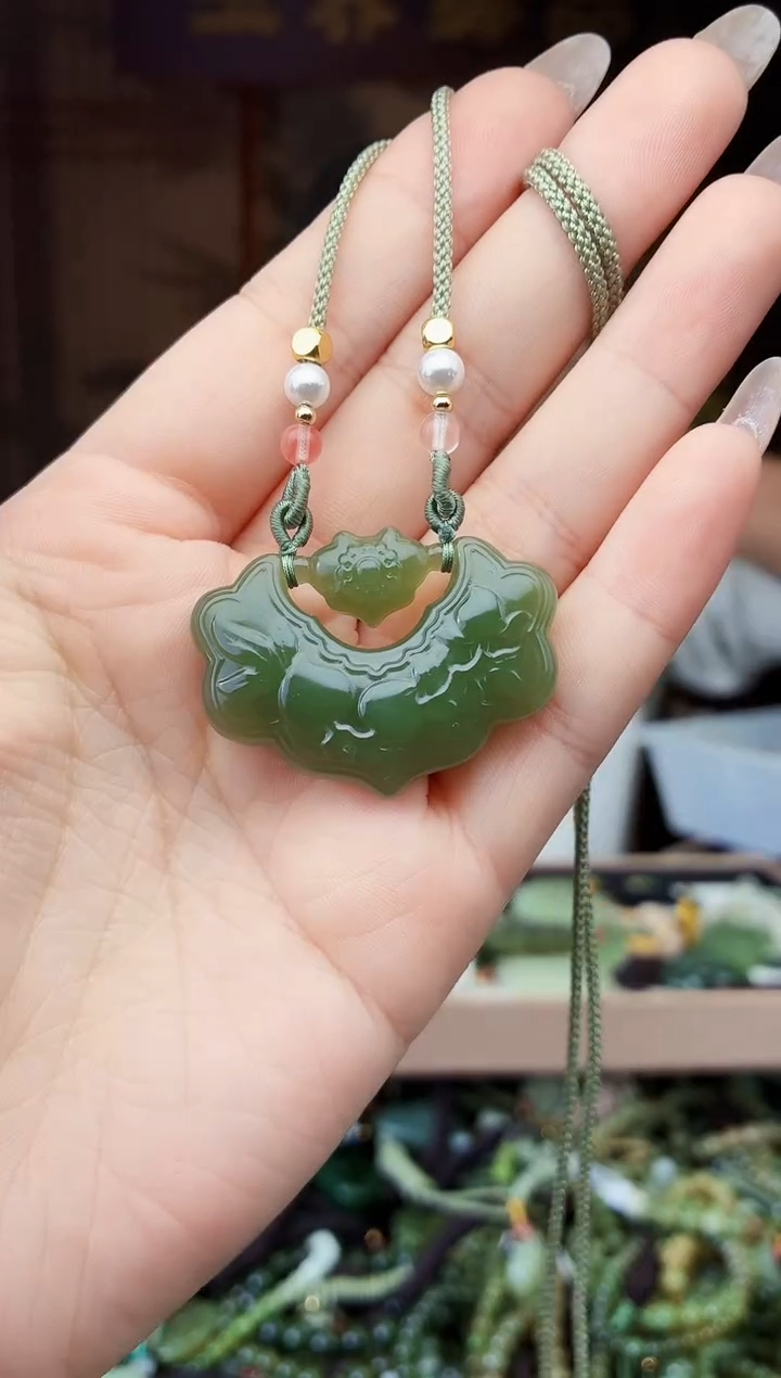 颈饰未镶嵌和田玉多样性发货拍一发一