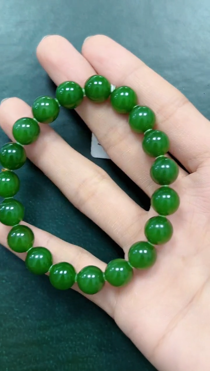 未镶嵌手串和田玉梧**1手串