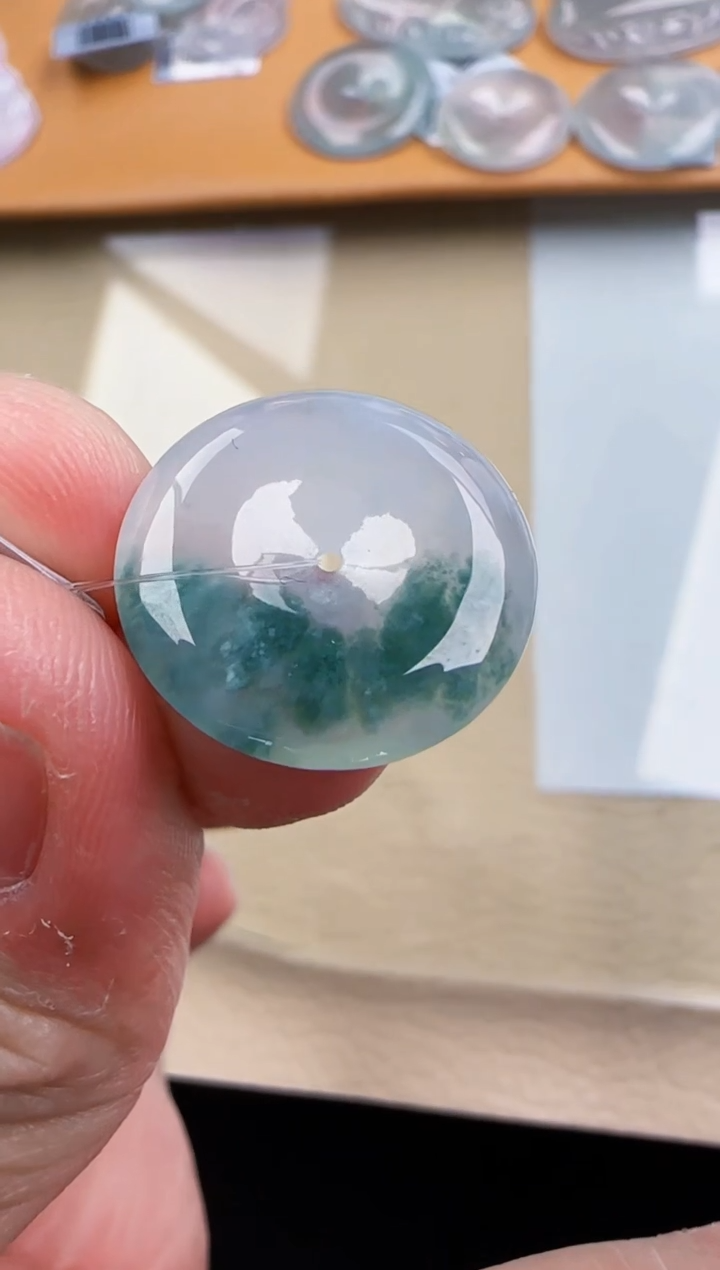 【闪购商品】翡翠颈饰未镶嵌翡翠